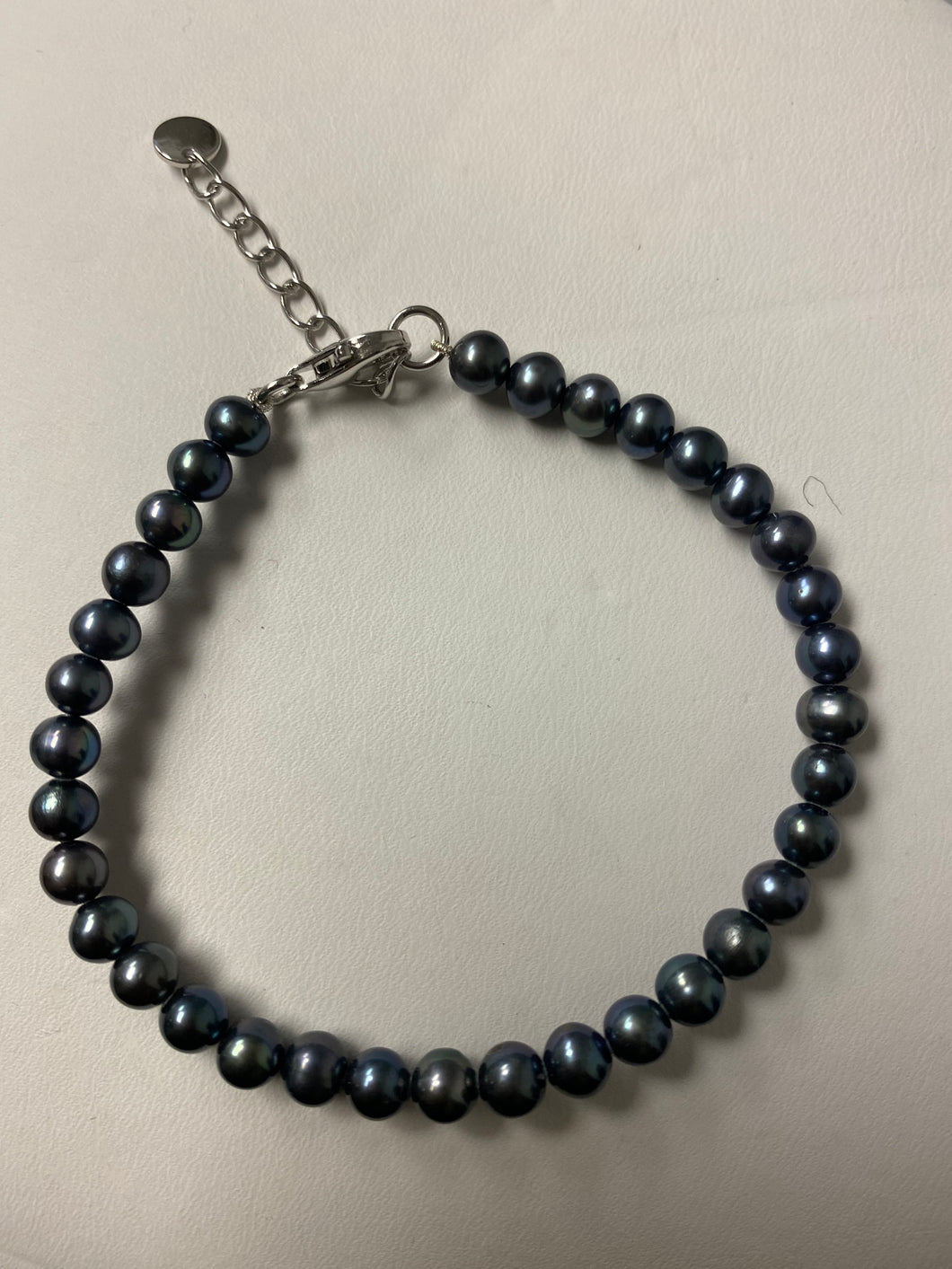 Sterling Natural Grey Pearl Classic Bracelet