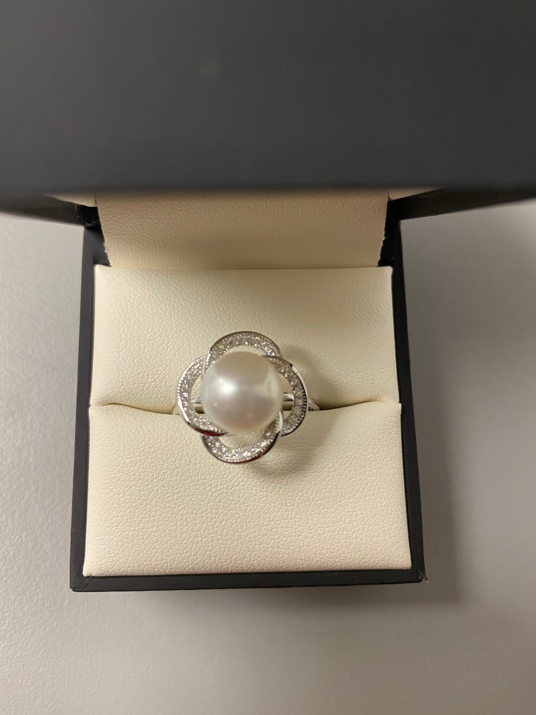 Sterling Pearl 